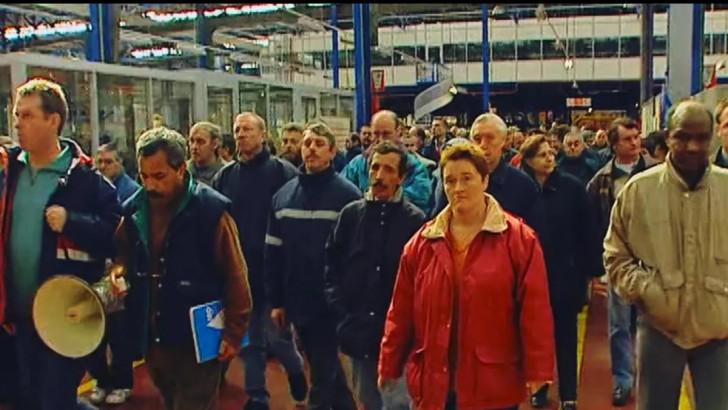 « Le monde en face : Qui a tué l'industrie française ? »